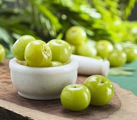 Lợi ích của quả Amla cho sức khỏe và làm đẹp.