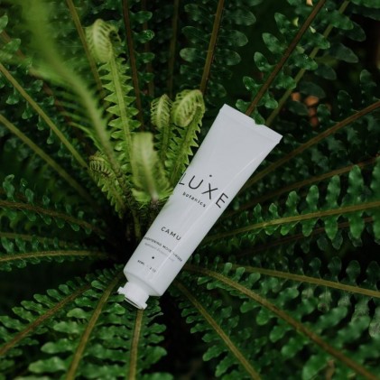 Kem dưỡng làm sáng da Luxe Botanics CAMU BRIGHTENING MOISTURISER - Ảnh 4