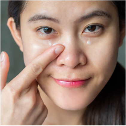 Kem dưỡng Beauty By Earth YouthRestoration Bakuchiol Face Moisturizer - Ảnh 3